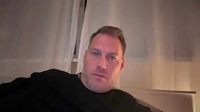 Christian87xxx online show from 10-03-25, 07:59