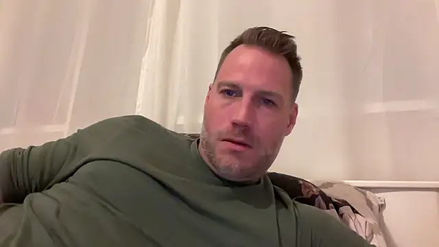 Christian87xxx online show from 11-12-25, 08:45