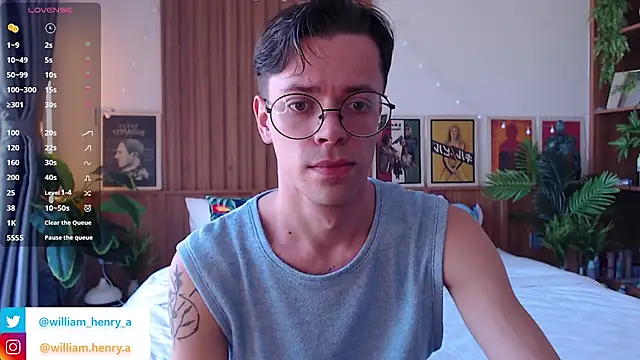 Snapshot of William_Henry_ chatting on 02-20-26, 06:10 William Henry online show from 02-20-26, 06:10