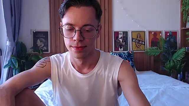 Snapshot of William_Henry_ chatting on 02-14-26, 08:14 William Henry online show from 02-14-26, 08:14