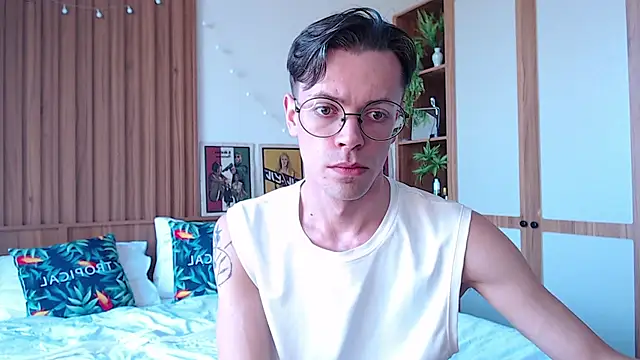 Snapshot of William_Henry_ chatting on 02-13-26, 08:14 William Henry online show from 02-13-26, 08:14