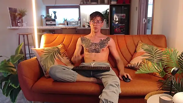 William Henry  online show from 03-19-26, 10:37