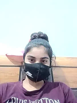 Hoty sejal online show from 03-19-25, 08:11