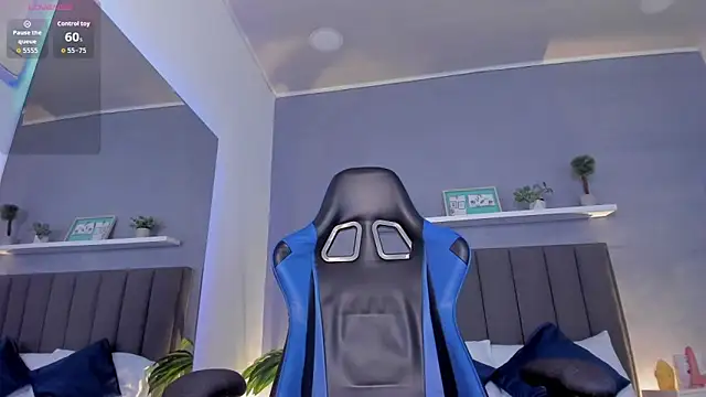 alessia leroy online show from 02-07-26, 07:33