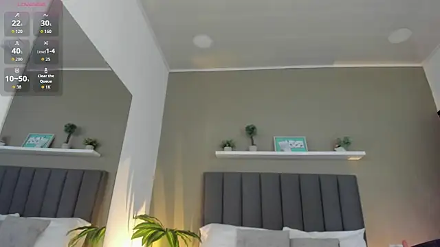 alessia leroy online show from 04-04-26, 07:53