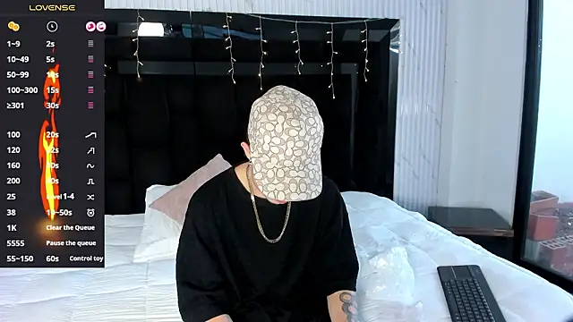 marcuscollins1  online show from 02-28-26, 01:55