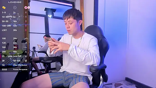 marcuscollins1  online show from 09-25-25, 02:12