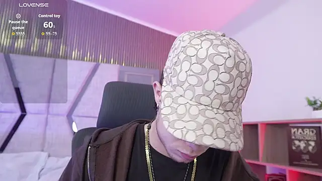 marcuscollins1  online show from 01-07-26, 02:22