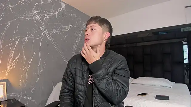 marcuscollins1  online show from 10-21-25, 12:37