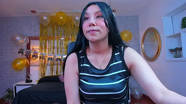 Snapshot of Nohemi_louse chatting on 04-30-26, 06:59 Nohemi louse online show from 04-30-26, 06:59