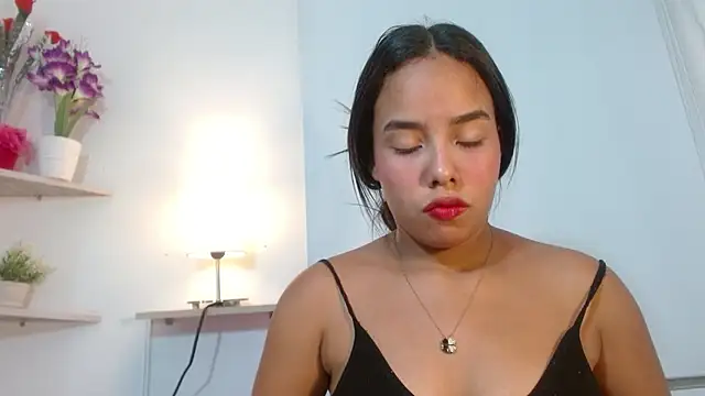 Roxy Stonee online show from 11-24-25, 07:14