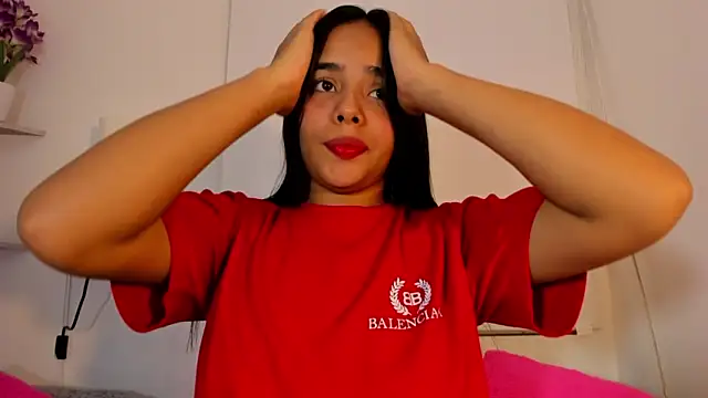 Roxy Stonee online show from 12-04-25, 07:24