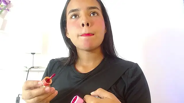 Roxy Stonee online show from 11-19-25, 07:25