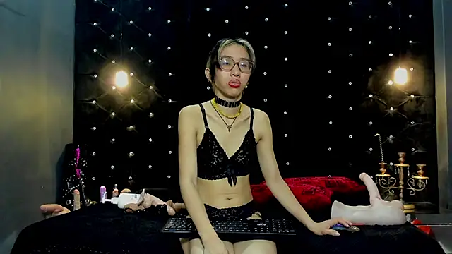 Snapshot of Mara_Gonzalez chatting on 07-02-26, 12:11 Mara Gonzalez online show from 07-02-26, 12:11