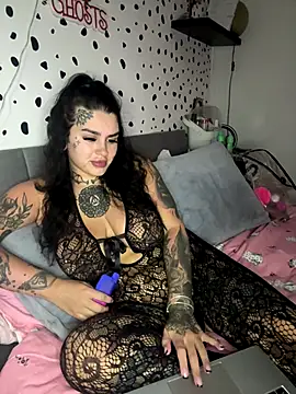 tempzzz12 online show from 09-26-25, 03:19