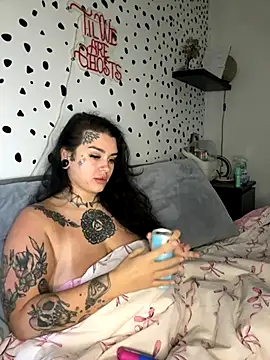 tempzzz12 online show from 10-06-25, 08:59