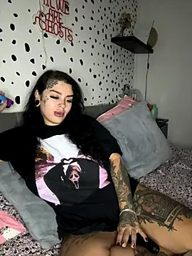 tempzzz12 online show from 10-13-25, 07:21