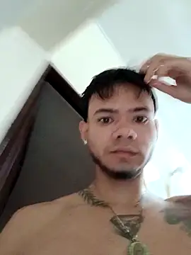 Niick01  online show from 01-06-26, 03:05