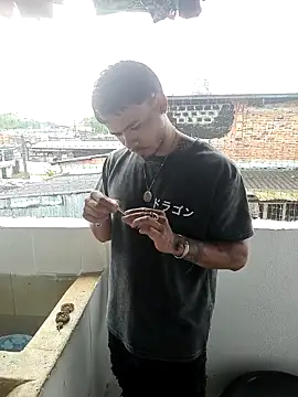 Niick01  online show from 10-30-25, 04:04