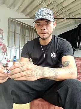 Niick01  online show from 01-15-26, 06:00