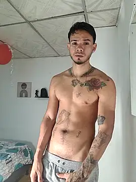 Niick01  online show from 11-12-25, 04:55