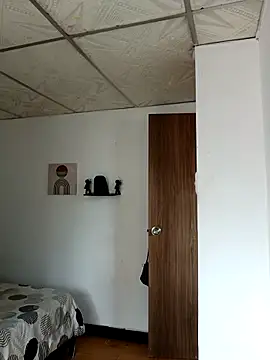 Niick01  online show from 11-03-25, 06:00