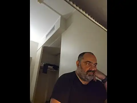 fuocovivo4 online show from 03-11-26, 05:40