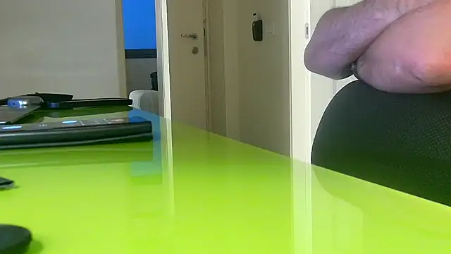 fuocovivo4 online show from 03-05-25, 05:39