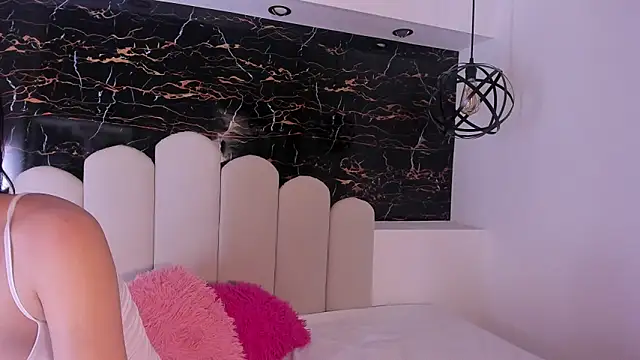 Annyrosee online show from 12-04-25, 08:30