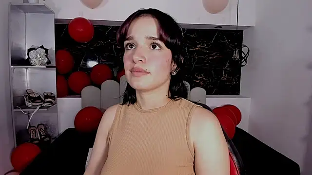 Annyrosee online show from 02-11-26, 07:47