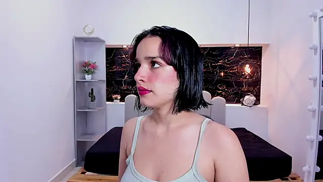 Annyrosee online show from 02-28-26, 01:44