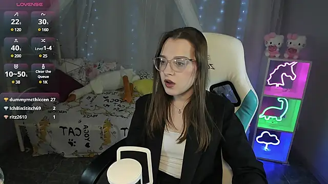 kaisajenner online show from 03-18-25, 12:30