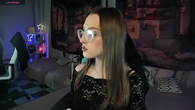 kaisajenner online show from 03-04-25, 03:48