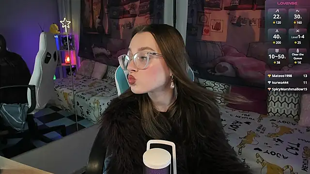 kaisajenner online show from 02-19-25, 07:48