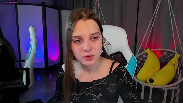 kaisajenner online show from 12-16-25, 08:35