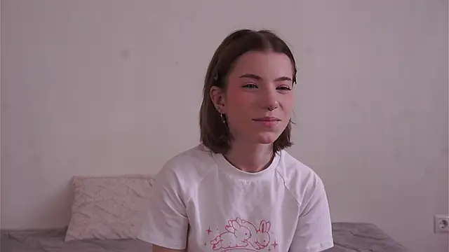 Snapshot of FeliceDendy chatting on 02-05-25, 09:04 FeliceDendy online show from 02-05-25, 09:04