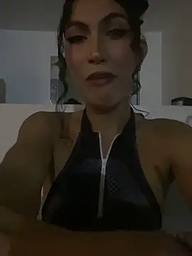 Snapshot of allicemackenzie chatting on 09-20-25, 02:16 allicemackenzie online show from 09-20-25, 02:16