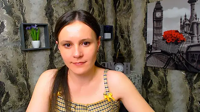 ValeriaHeart  online show from 03-05-25, 04:13