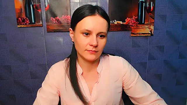 ValeriaHeart  online show from 02-19-25, 08:33