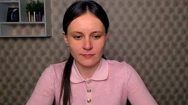 ValeriaHeart  online show from 02-25-25, 12:49