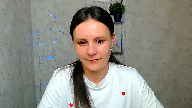 ValeriaHeart  online show from 03-13-25, 01:29