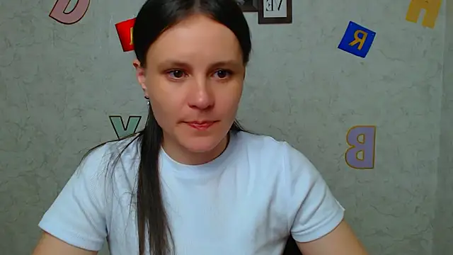 ValeriaHeart  online show from 03-17-25, 01:18
