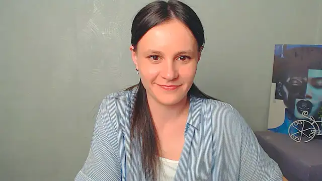 ValeriaHeart  online show from 03-22-25, 02:36