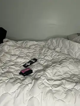 Snapshot of Liyah_19 chatting on 02-16-26, 10:07 Liyah 19 online show from 02-16-26, 10:07