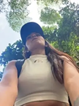 Sofiadelacruz online show from 04-23-26, 03:35