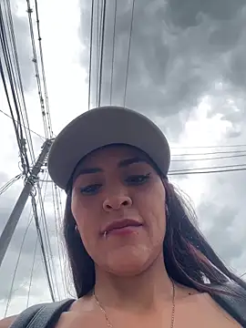 Sofiadelacruz online show from 06-03-26, 07:40