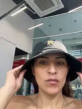 Sofiadelacruz online show from 05-09-26, 08:23