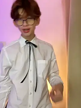 jacob and sam online show from 11-24-25, 01:38