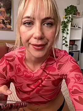 rileylovesyou online show from 02-27-25, 08:42