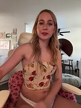 rileylovesyou online show from 10-01-25, 11:08